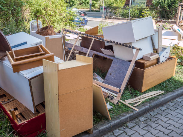 Best Retail Junk Removal  in Comstock Park, MI